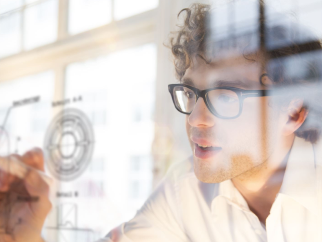 How a Best Web Designer Aligns Web Architecture with Google’s Generative AI Algorithms?